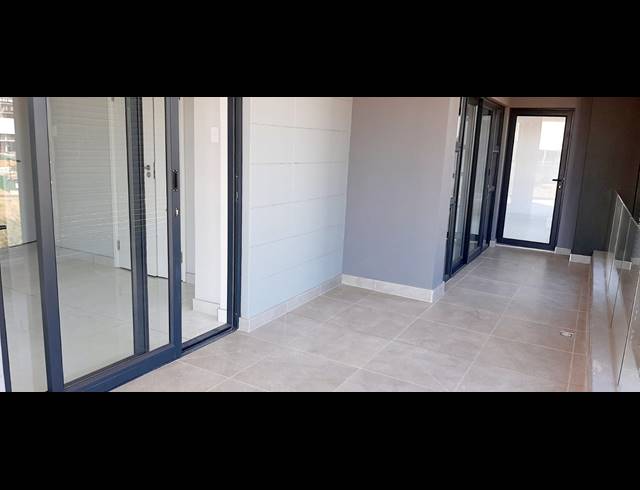 2 BEDROOM APARTMENT FOR SALE IN UMHLANGA RIDGE